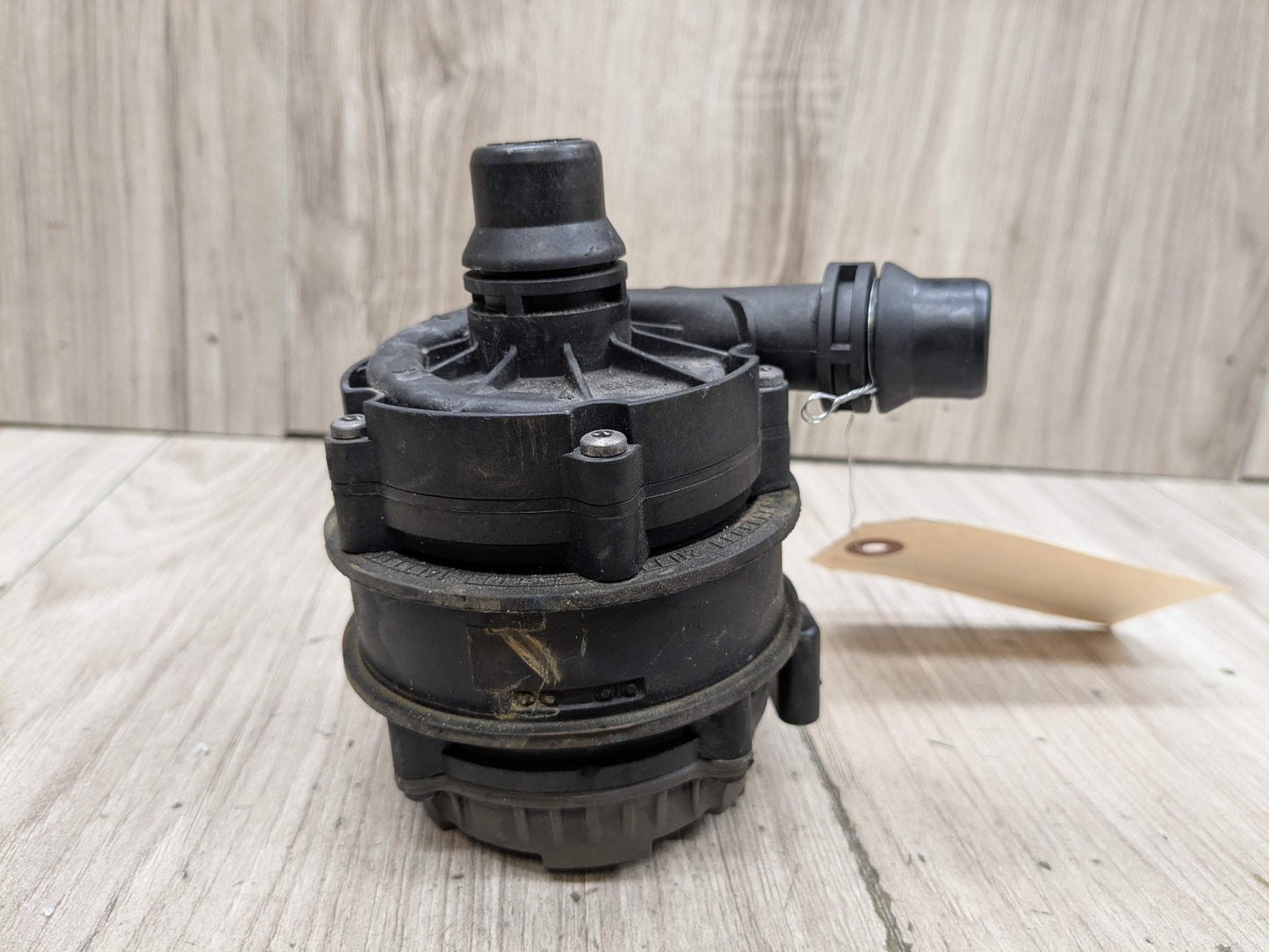 OEM BMW G01 G05 G20 G22 G26 Engine B46 B58 Auxiliary Electric Water Pump Cooling