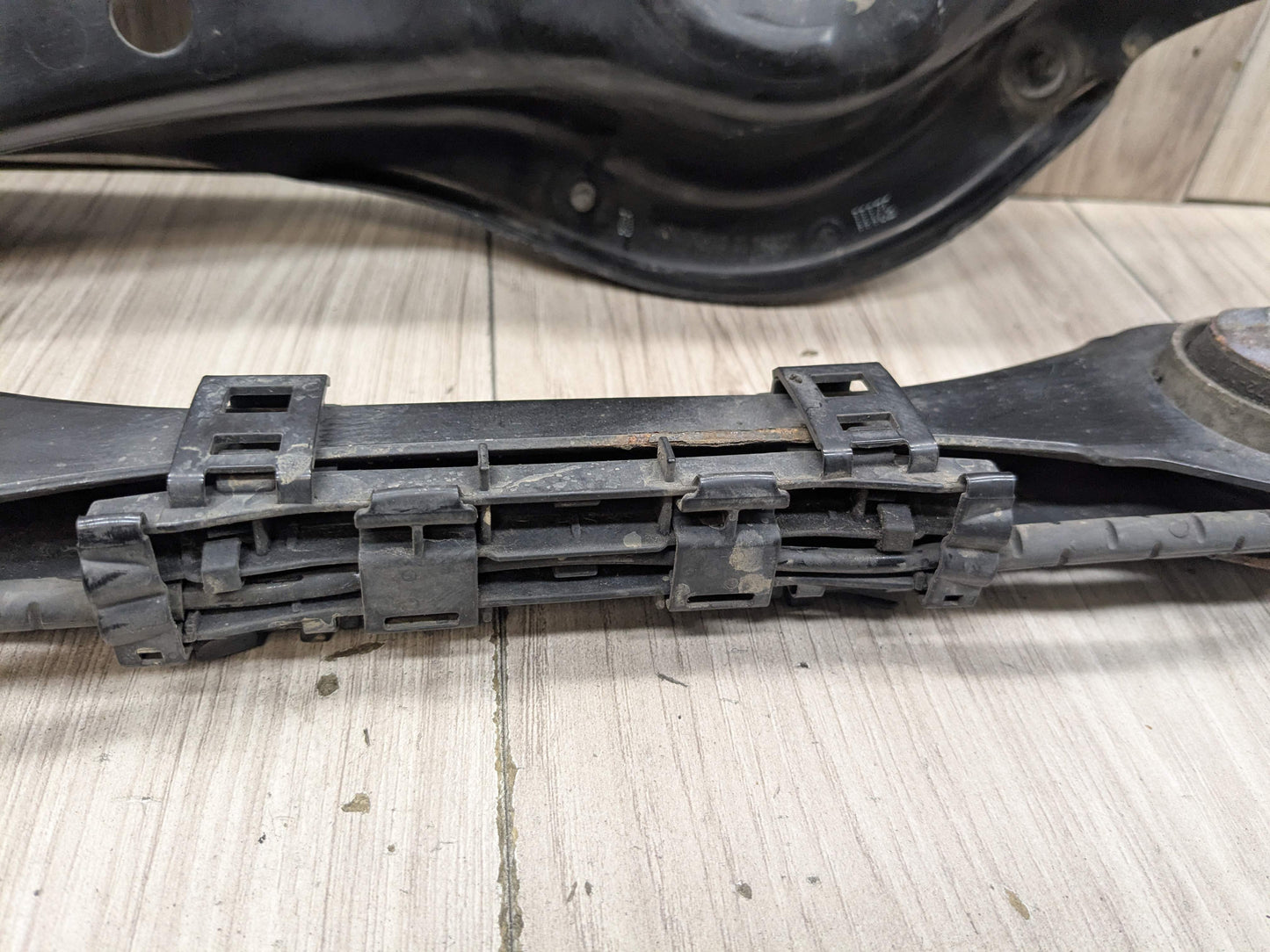 OEM BMW F22 F23 F30 F32 F33 F36 Rear Right Passenger Upper Lower Control Arm SET