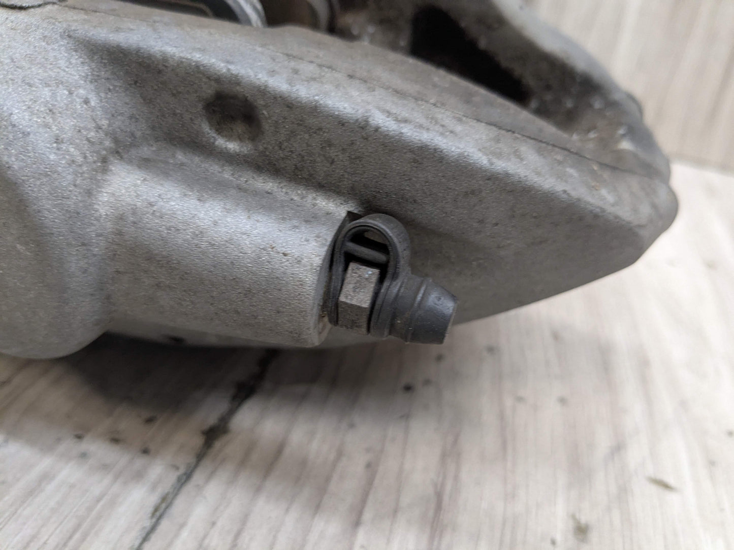 OEM BMW F30 F32 F33 F36 328 335 435 440 Front Left Driver Brake Caliper BREMBO