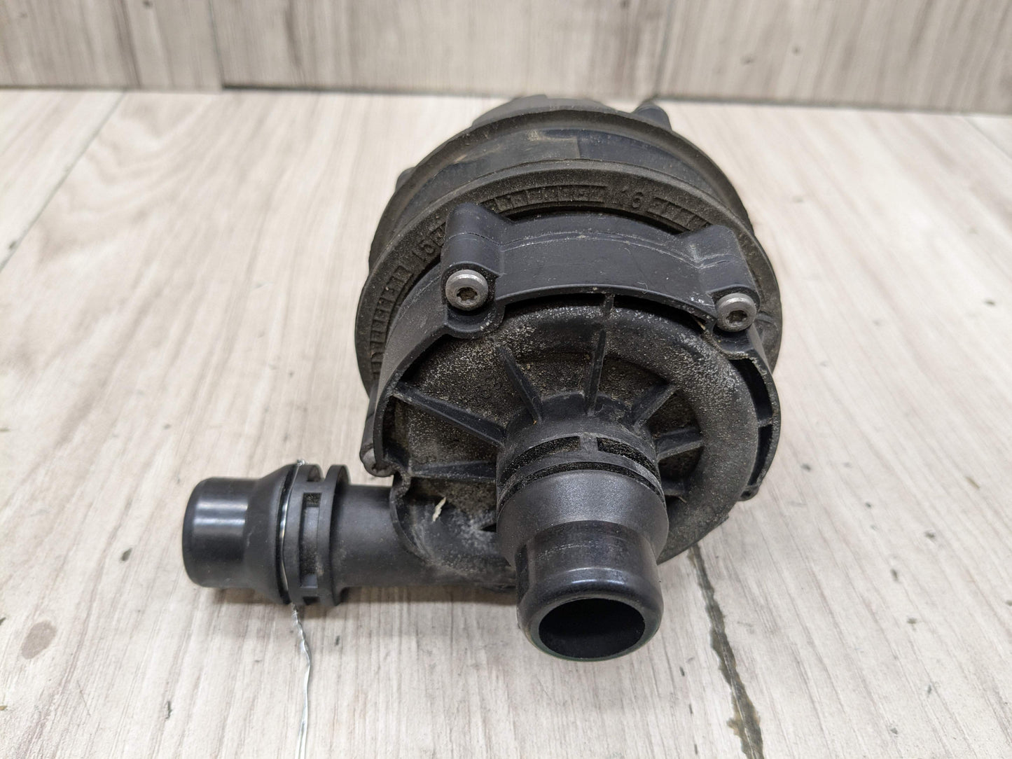 OEM BMW G01 G05 G20 G22 G26 Engine B46 B58 Auxiliary Electric Water Pump Cooling