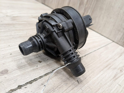 *OEM BMW G01 G05 G20 G22 G30 G42 G80 G82 G83 M3 M4 Engine Auxiliary Water Pump