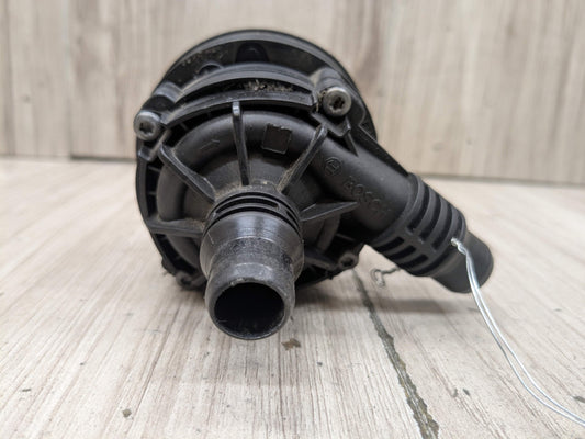 *OEM BMW G01 G05 G20 G22 G30 G42 G80 G82 G83 M3 M4 Engine Auxiliary Water Pump