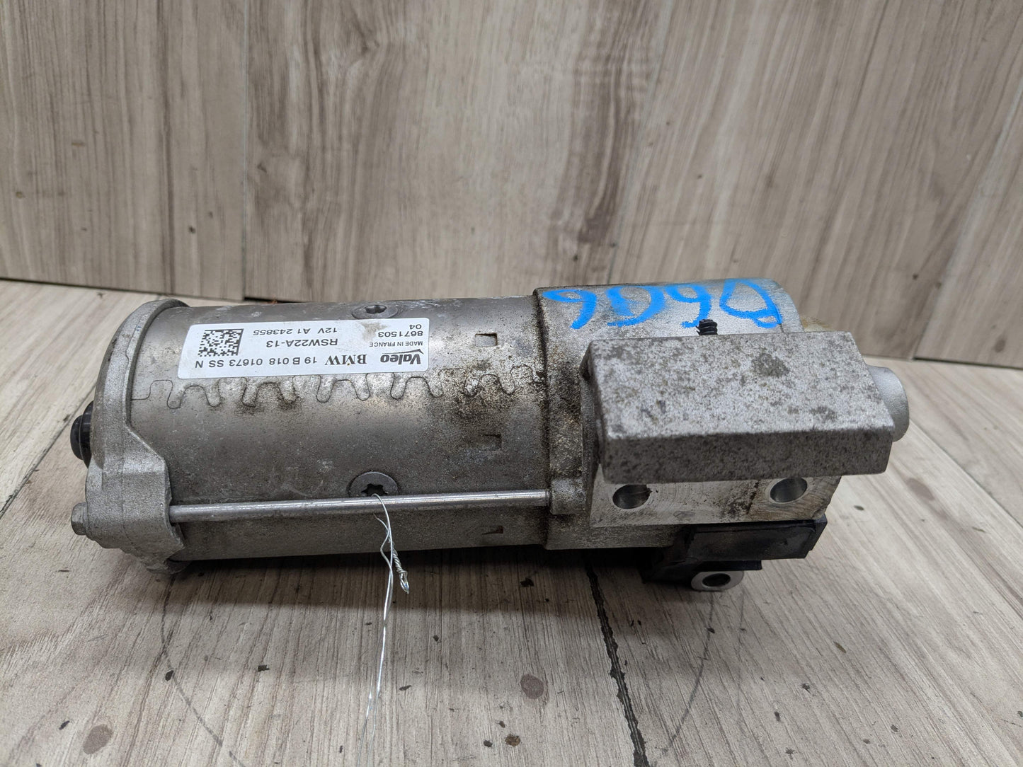 OEM BMW G01 G20 G22 G23 G26 G30 G29 330 430 Engine B46 Starter Motor DENSO