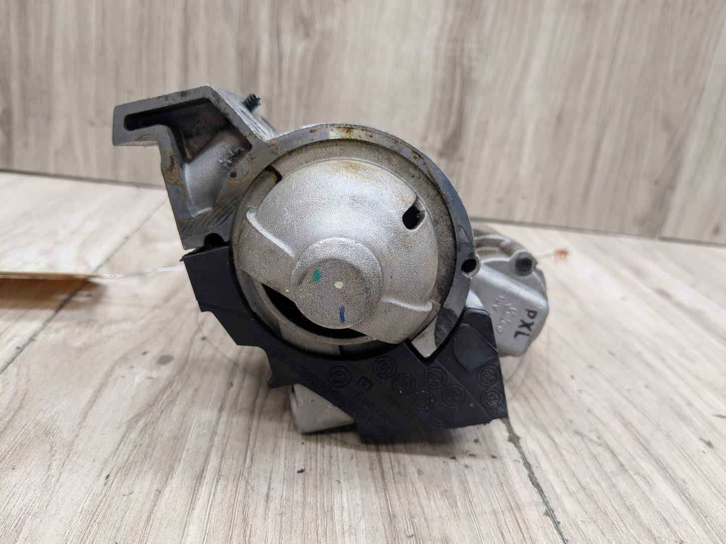 OEM BMW G01 G20 G22 G23 G26 G30 G29 330 430 Engine B46 Starter Motor DENSO
