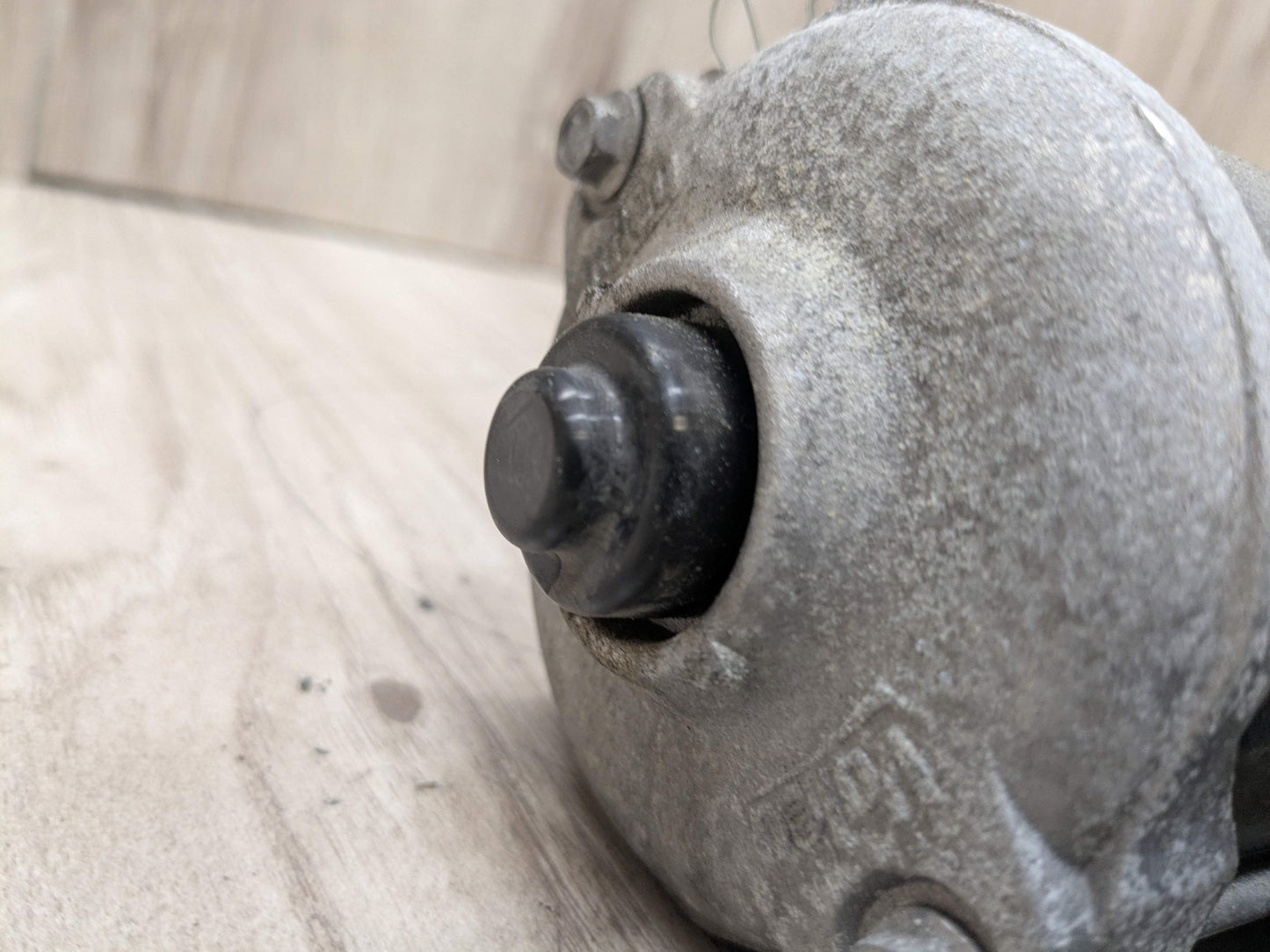 OEM BMW G01 G20 G22 G23 G26 G30 G29 330 430 Engine B46 Starter Motor DENSO