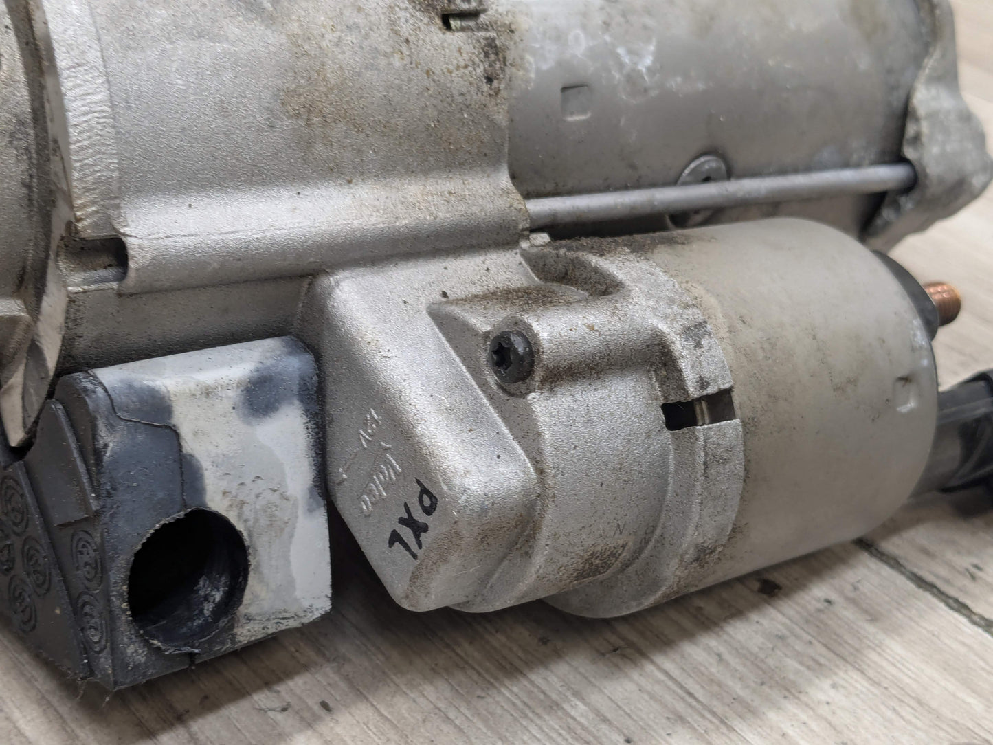 OEM BMW G01 G20 G22 G23 G26 G30 G29 330 430 Engine B46 Starter Motor DENSO