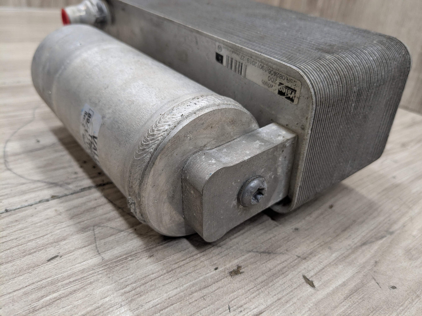 OEM BMW G20 G22 G23 G26 G29 G42 AC Condenser Air Conditioning Radiator Drier