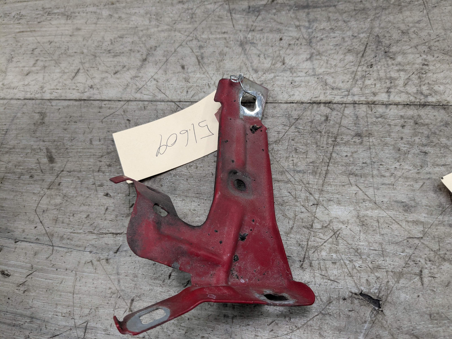12-20 OEM BMW F30 F32 F33 F36 Front Left Driver Fender Wing Holder Bracket SET