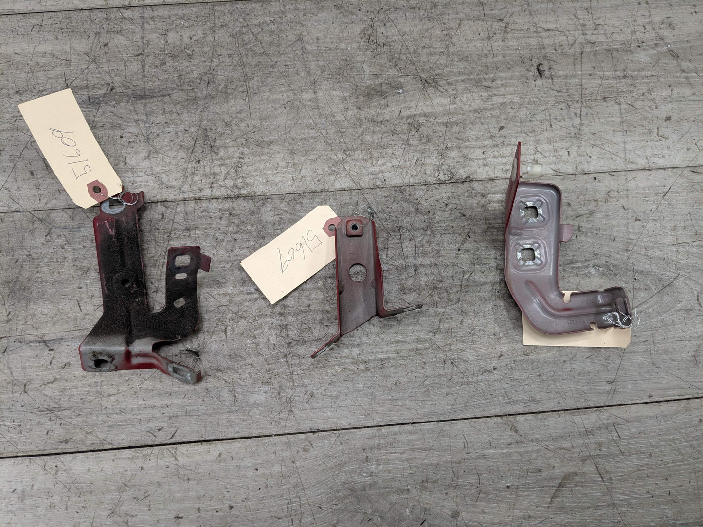 12-20 OEM BMW F30 F32 F33 F36 Front Left Driver Fender Wing Holder Bracket SET