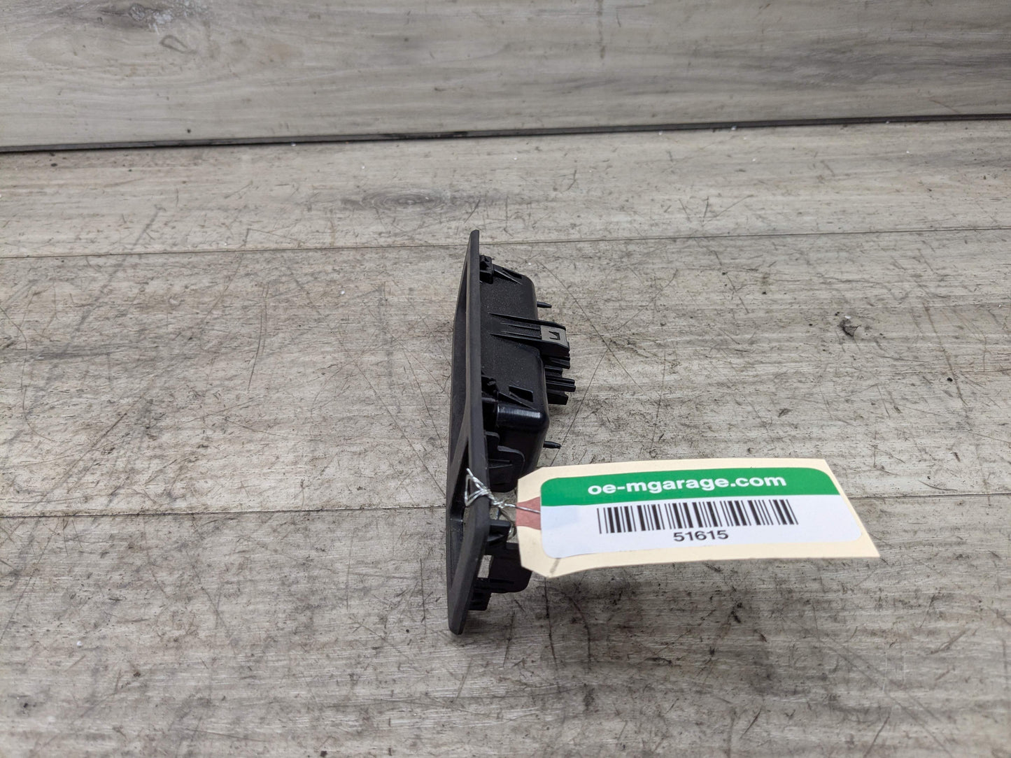 OEM BMW F22 F23 F30 F32 F36 F80 F82 F87 M3 M4 Trunk Lid Release Switch Handle