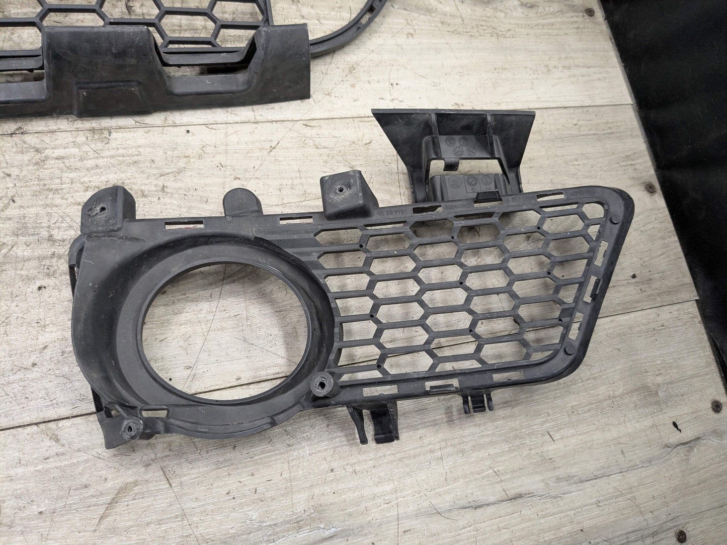 12-18 OEM BMW F30 340 M SPORT Front Left Right Center Bumper Lower Grille Black
