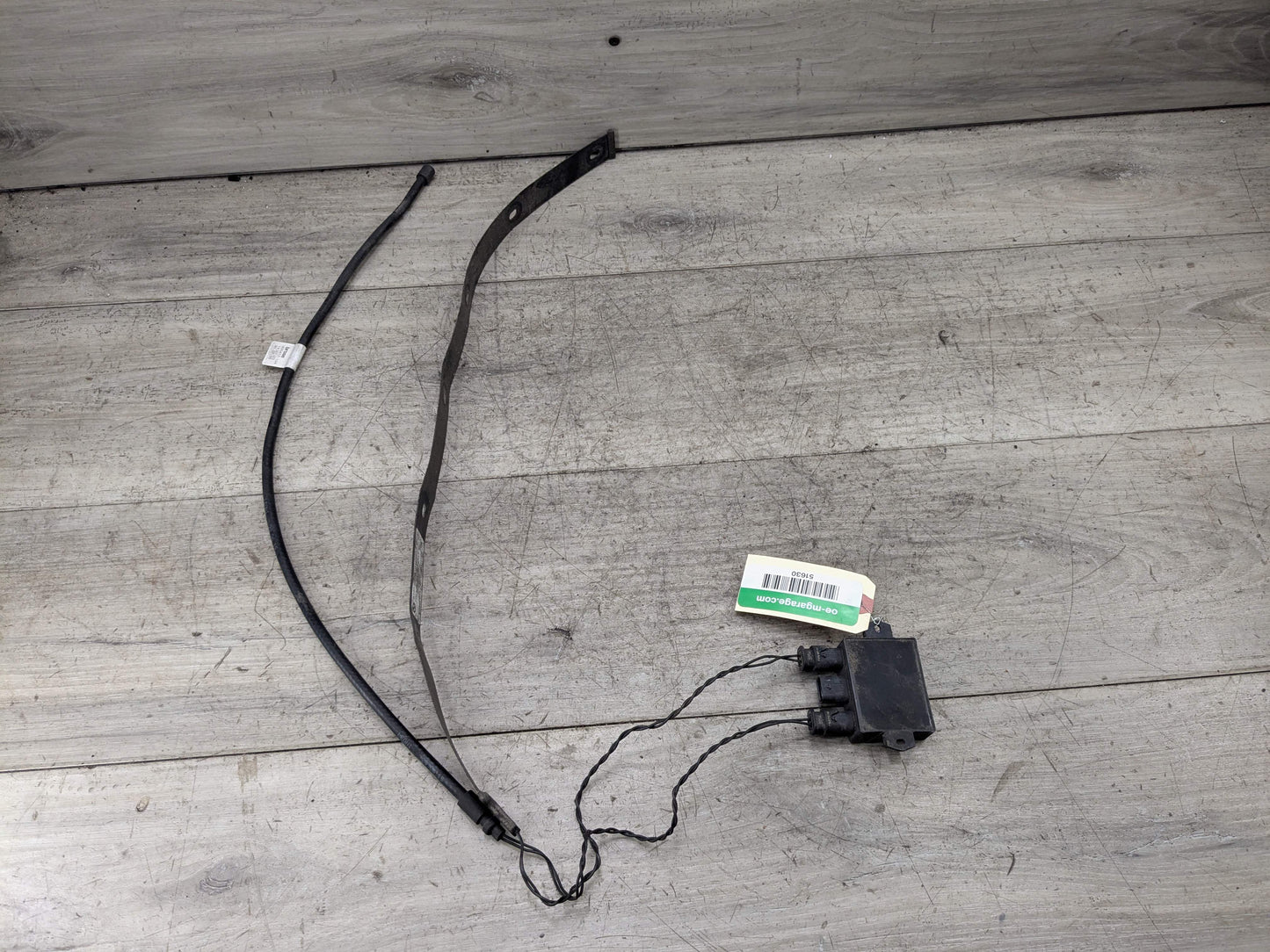 OEM BMW G30 G12 F90 M5 F48 X1 G01 X3 Control Unit Smart Opener Module w/ Sensor