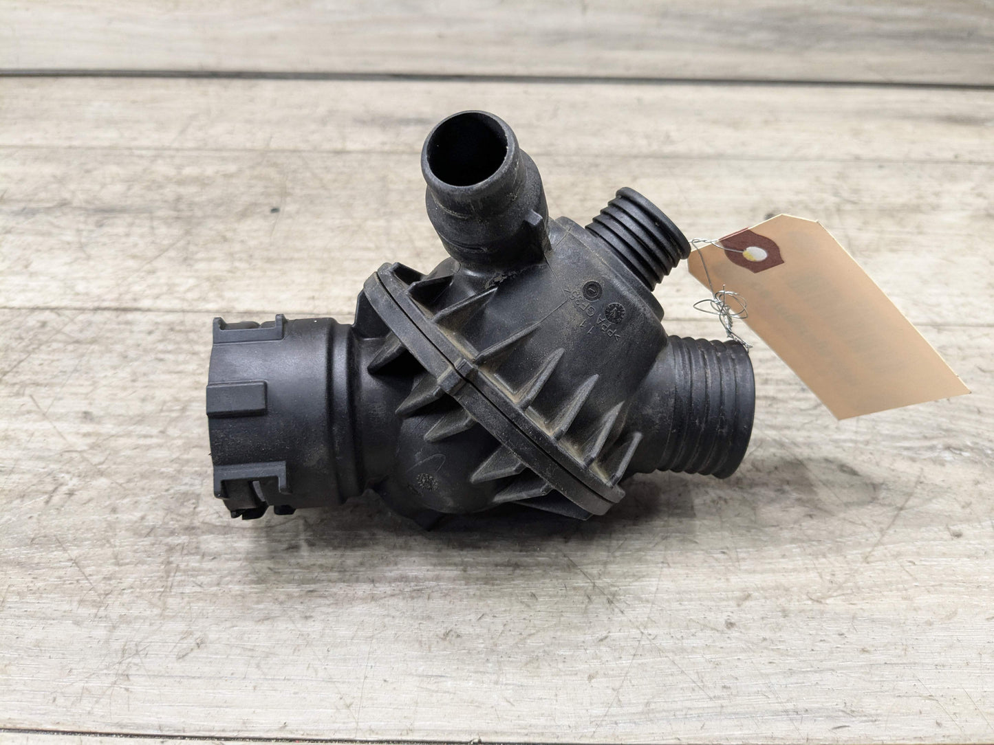 OEM BMW F15 F16 F23 F30 F32 F33 F36 Engine N55 Water Coolant Thermostat Housing