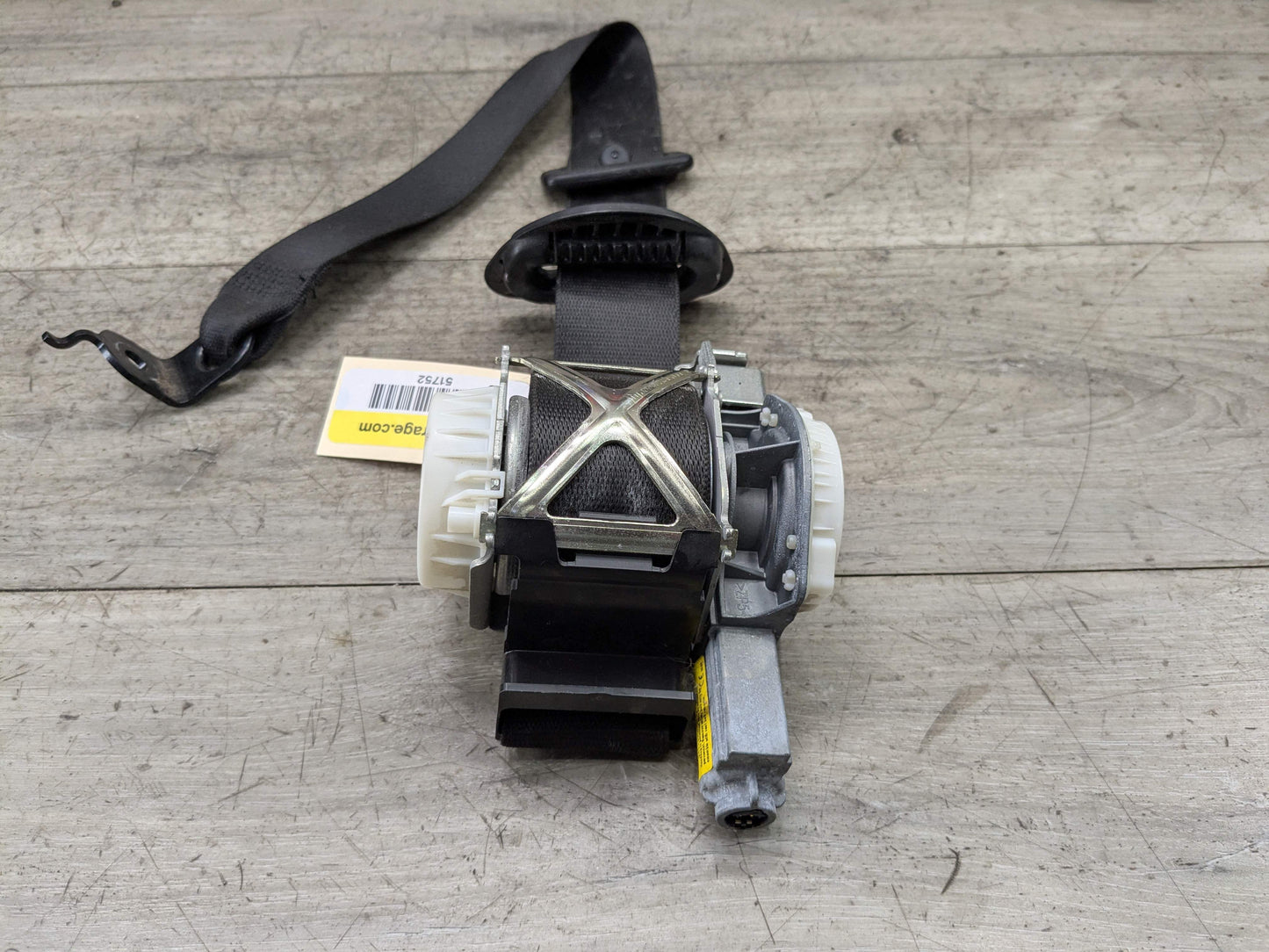 14-20 OEM BMW F22 F32 F82 M4 430 440 Front Left Driver Seatbelt Retractor Black
