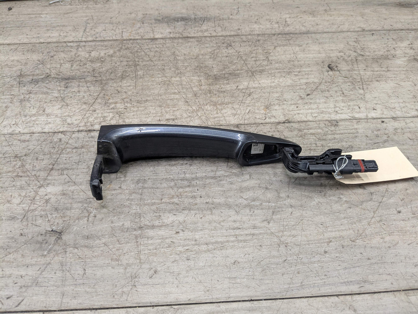 12-18 OEM BMW F30 F32 F80 Front Right Passenger Door Handle COMFORT ACCESS Gray