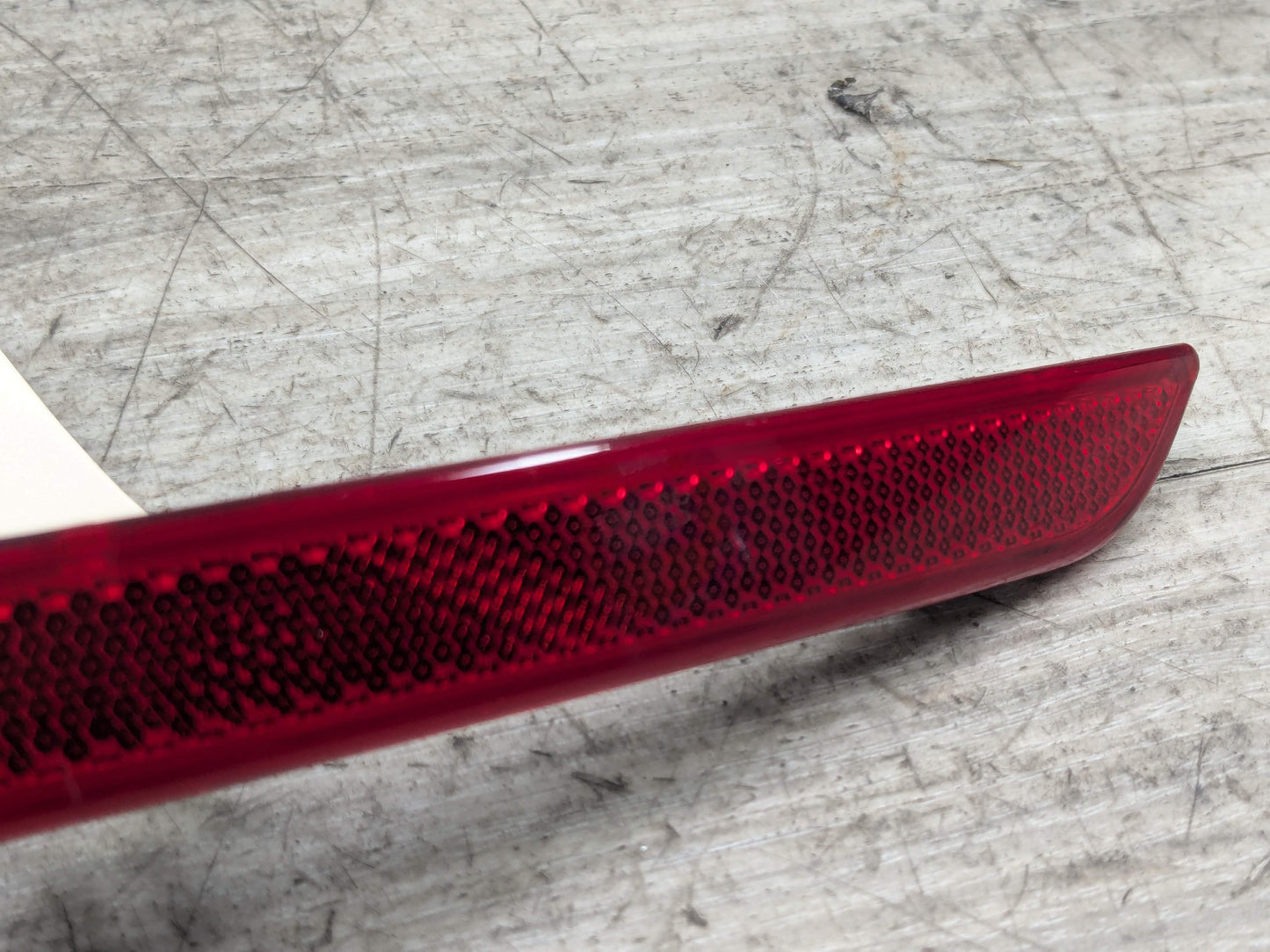 OEM BMW F32 F33 F36 M SPORT Rear Bumper Right Passenger Side Light Reflector