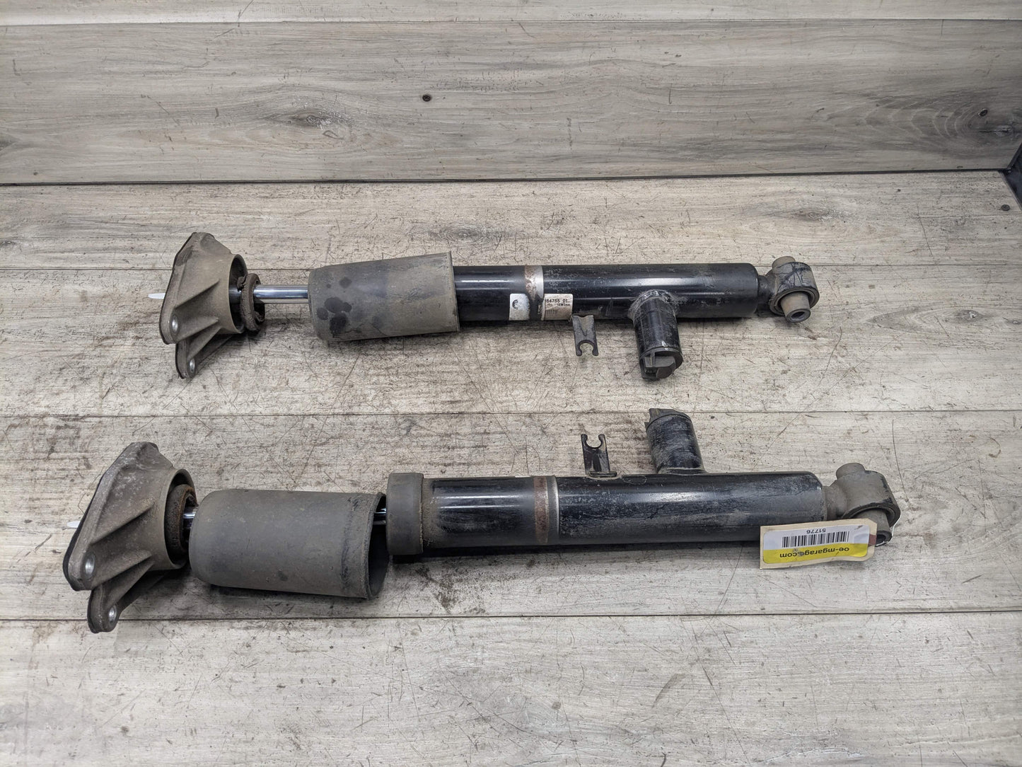 *OEM BMW F32 428 430 435 440 RWD COUPE REAR Left Right VDC Strut Shock Absorber
