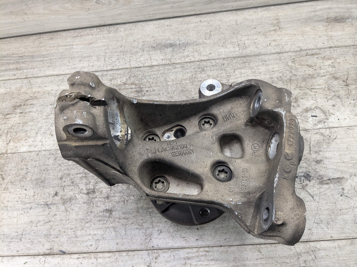 OEM BMW F32 F33 F36 RWD Front Right Passenger Spindle Carrier Knuckle Bearing