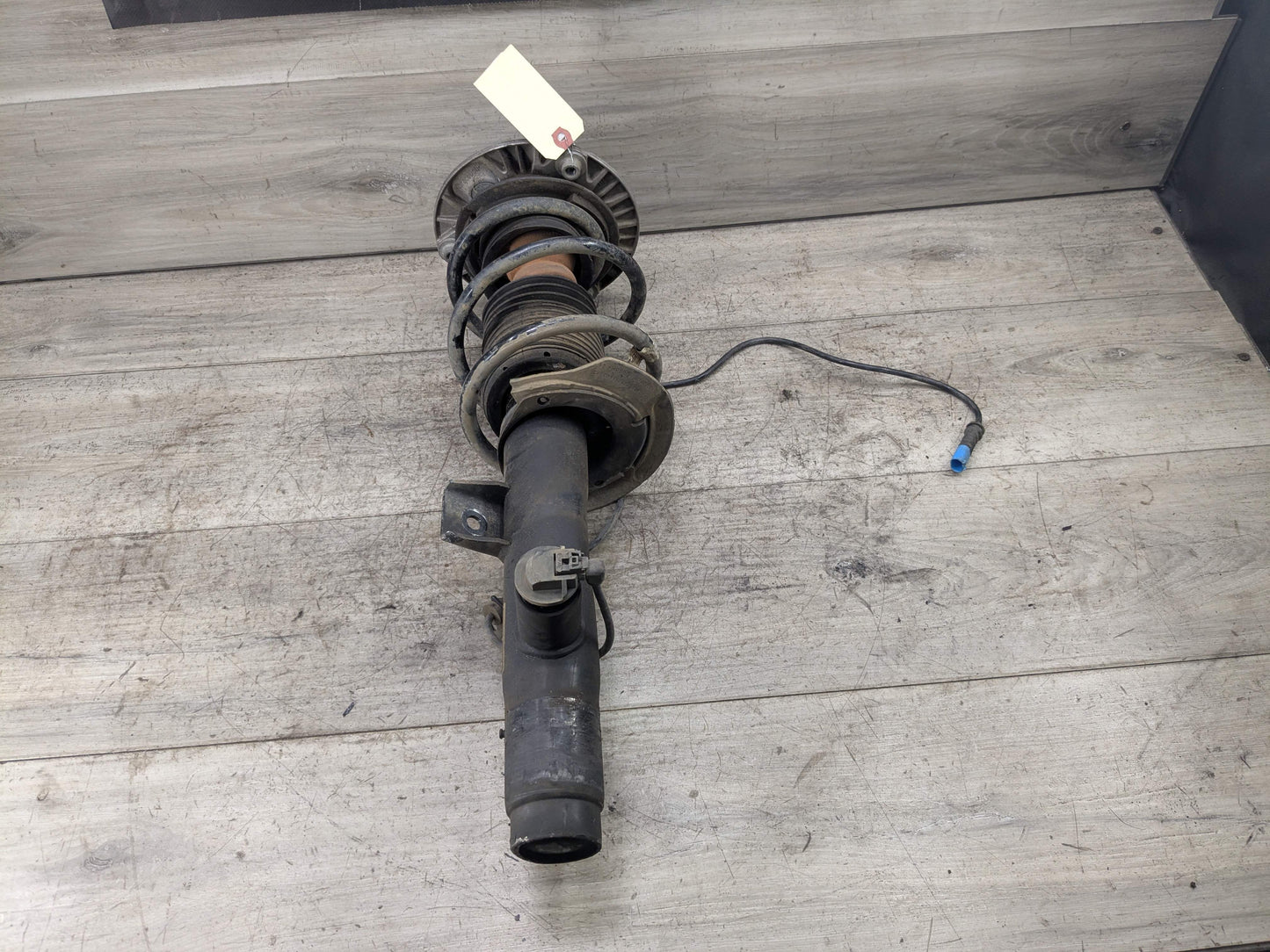 14-17 OEM BMW F32 428i 435i Front Right Passenger Spring Strut Shock Absorber