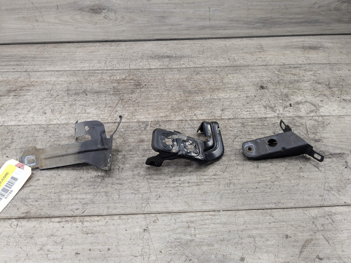 OEM BMW F30 F32 F33 F36 Front Right Passenger Fender Wing Holder Bracket SET