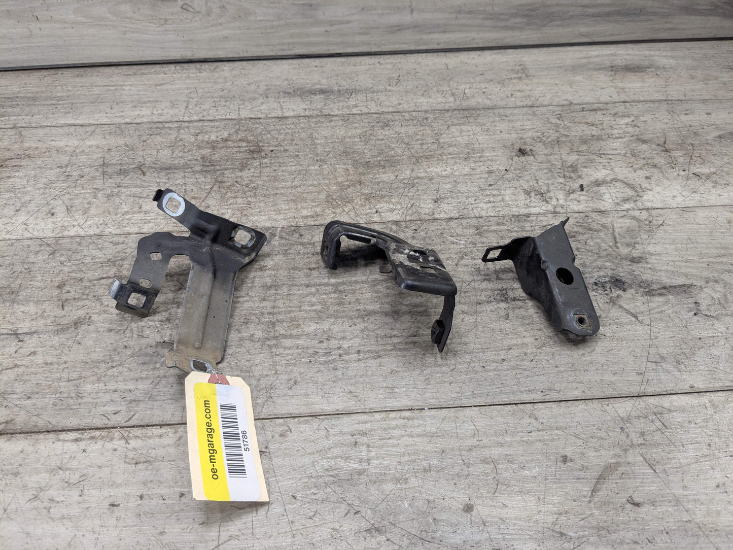 OEM BMW F30 F32 F33 F36 Front Right Passenger Fender Wing Holder Bracket SET