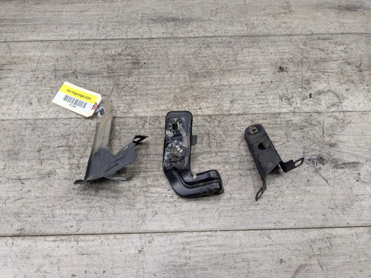 OEM BMW F30 F32 F33 F36 Front Right Passenger Fender Wing Holder Bracket SET