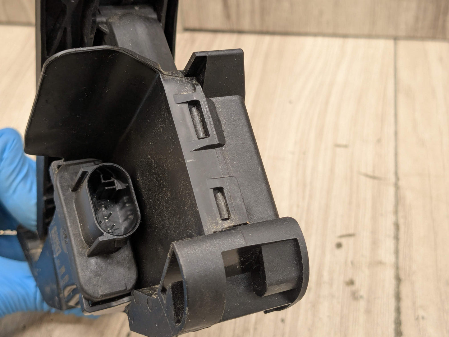 OEM BMW F15 F22 F25 F30 F36 F80 G01 G05 G20 X3 X5 Accelerator Throttle Gas Pedal