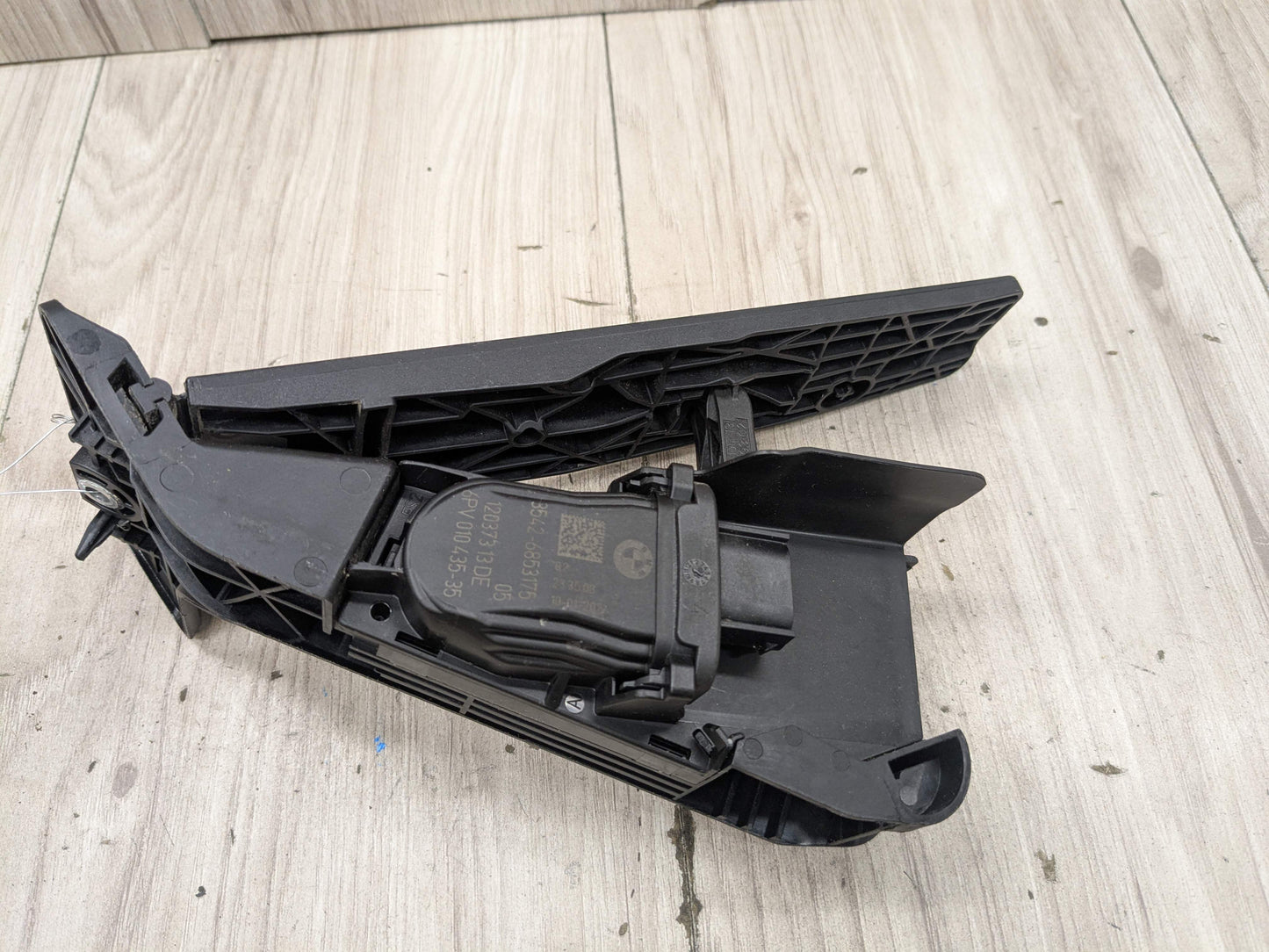 OEM BMW F15 F22 F25 F30 F36 F80 G01 G05 G20 X3 X5 Accelerator Throttle Gas Pedal