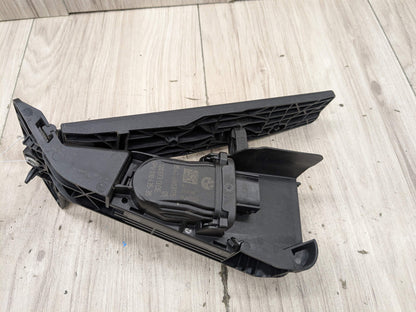 OEM BMW F15 F22 F25 F30 F36 F80 G01 G05 G20 X3 X5 Accelerator Throttle Gas Pedal