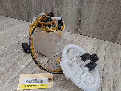 OEM BMW G20 G22 G23 G26 G42 330 M340 430 M440 Gas Tank Mounted Sending Fuel Pump