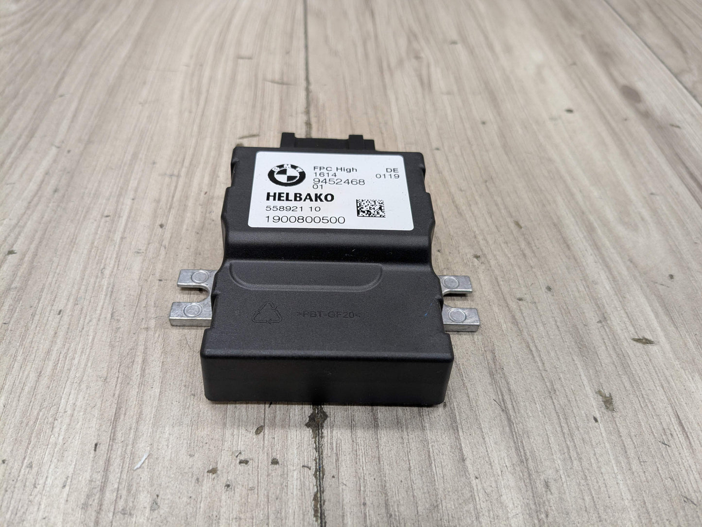17-24 OEM BMW G01 G05 G12 G20 G22 G42 G30 G80 G82 Fuel Pump Control Module Unit