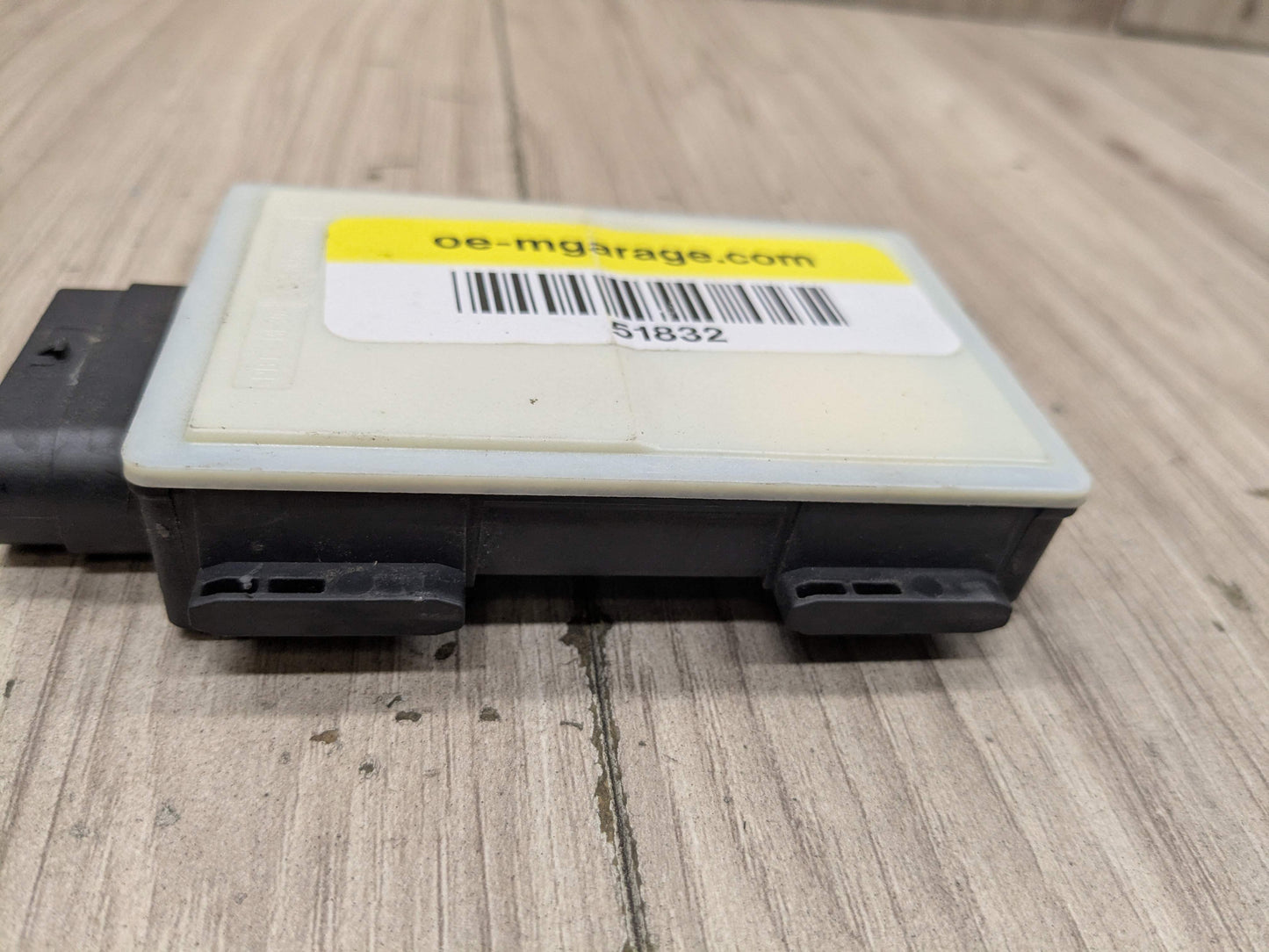OEM BMW F90 G01 G05 G16 G20 G22 G23 G26 G30 G80 Blind Spot Sensor Radar Module