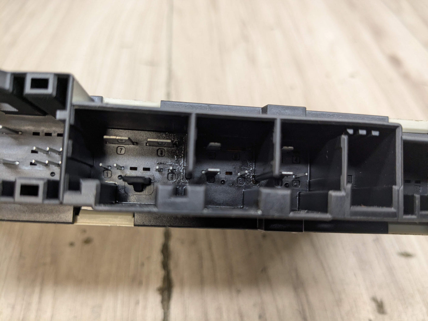OEM BMW G01 G02 G05 G07 G12 G20 G29 G30 F90 Front Left Right Seat Control Module