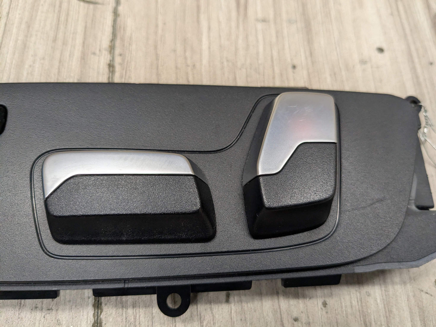 19-24 OEM BMW F97 G01 G20 G22 G26 G42 G80 Front Left Driver Seat Adjust Switch