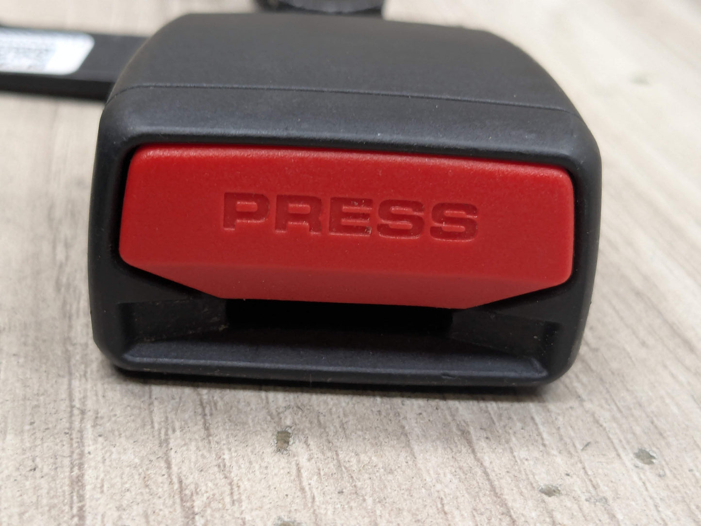 OEM BMW G20 G22 G26 G80 G82 M3 M4 Rear Right Passenger Seatbelt Seat Belt Buckle