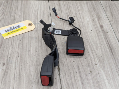 OEM BMW G20 G22 G26 G80 G82 M3 M4 Rear Right Passenger Seatbelt Seat Belt Buckle