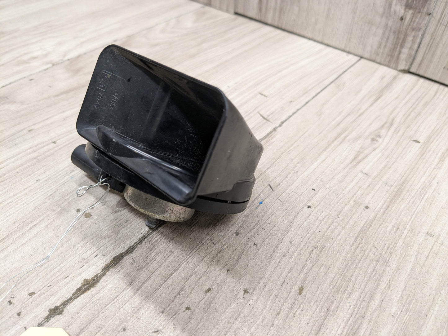 OEM BMW G20 G22 G23 G42 G87 M2 230 330 430 M240 M340 M440 LOW Pitch Horn Siren