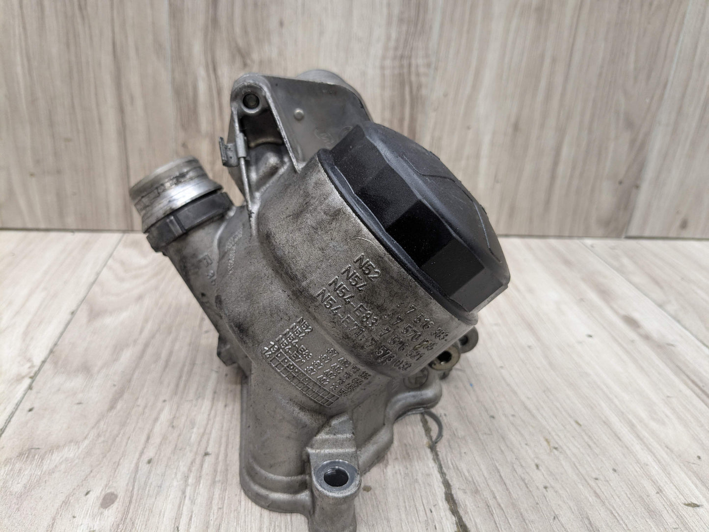 07-13 OEM BMW E82 E90 E92 135 335 N54 N55 Engine Oil Filter Housing COOLER
