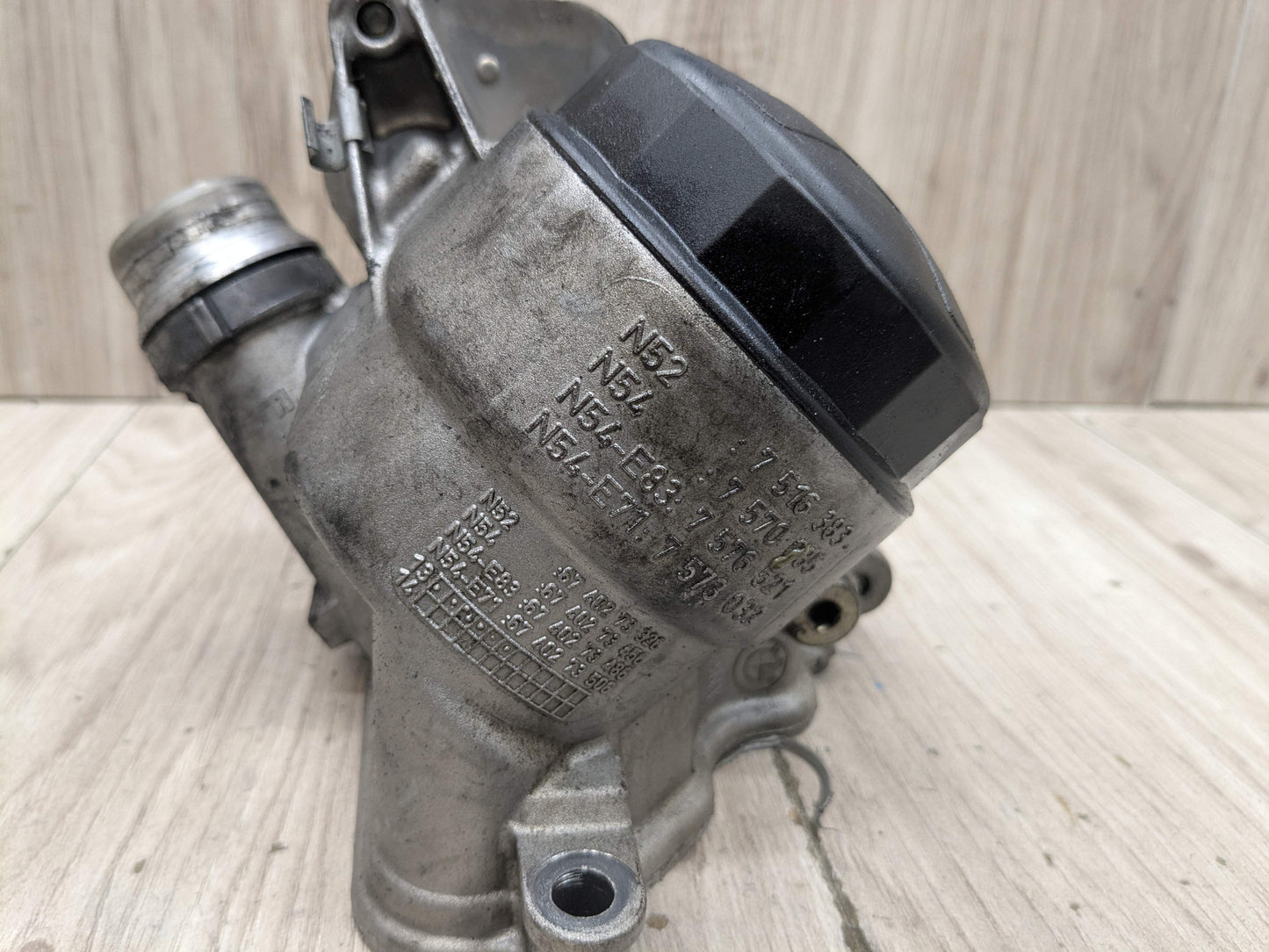 07-13 OEM BMW E82 E90 E92 135 335 N54 N55 Engine Oil Filter Housing COOLER