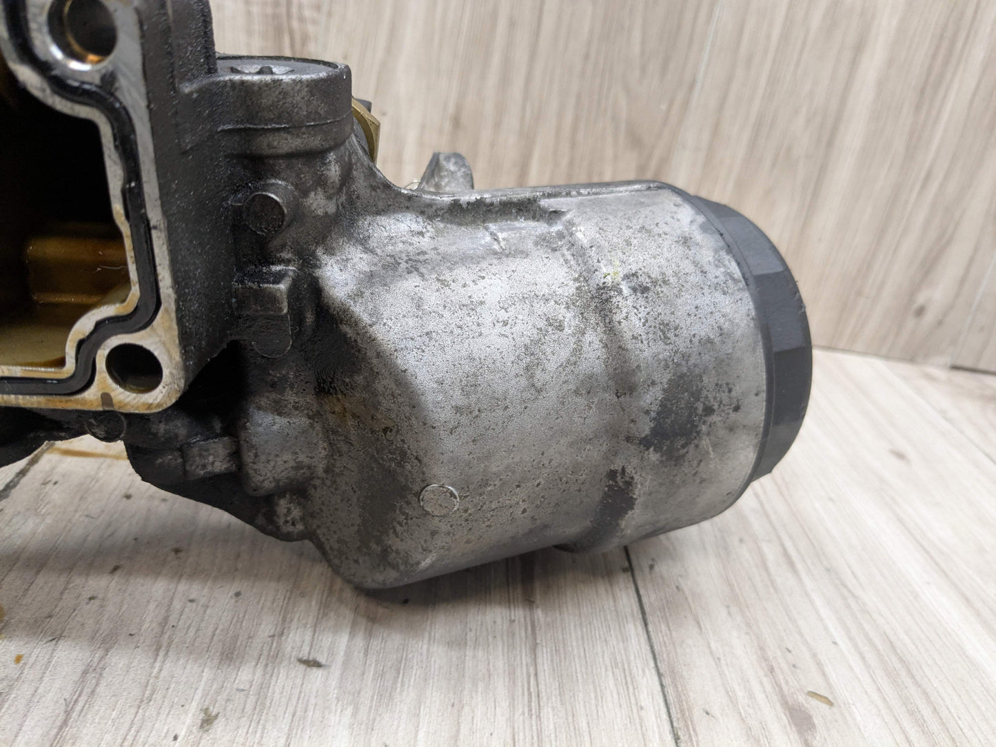 OEM BMW E36 E46 E60 E83 E85 X3 X5 Z4 Engine M52 M54 Oil Cooler Filter Housing