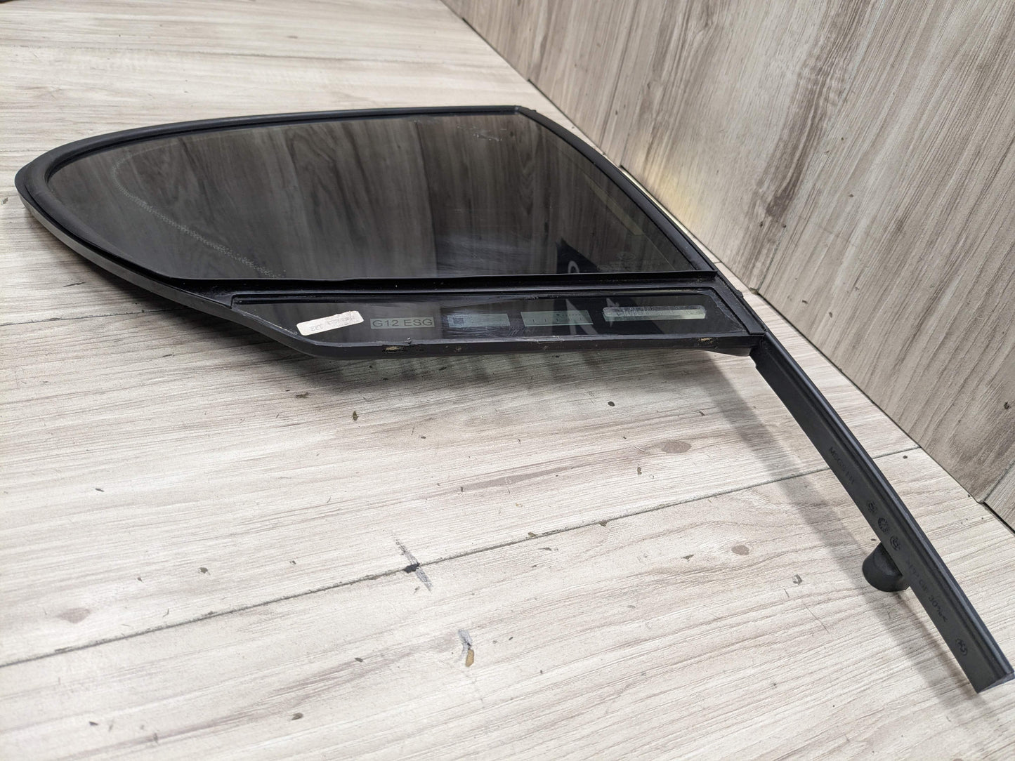 16-22 OEM BMW G12 740 750 M760 B7 Rear Right Passenger Door Quarter Fixed Glass