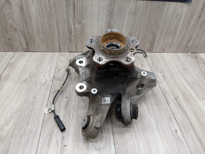 16-22 OEM BMW G11 G12 740 Rear Left Driver Knuckle Wheel Hub Spindle Bearing