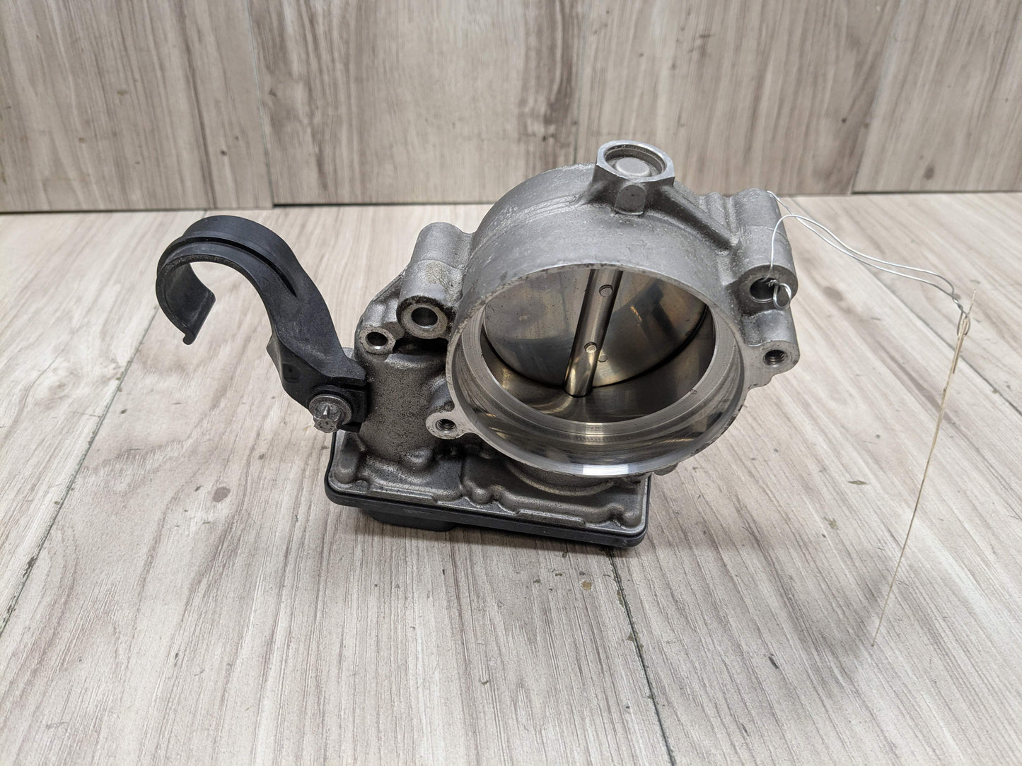 OEM BMW G01 G05 G12 G16 G20 G22 G26 G30 G42 Engine B58 Throttle Body Actuator