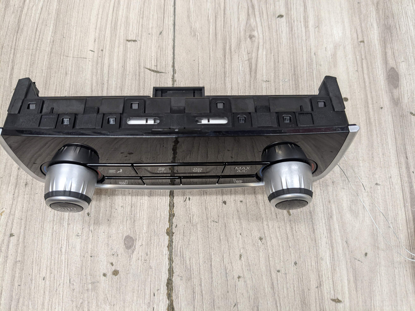 OEM BMW G11 G12 740 750 Rear Center Heat AC Climate Control Switch Heated Seats