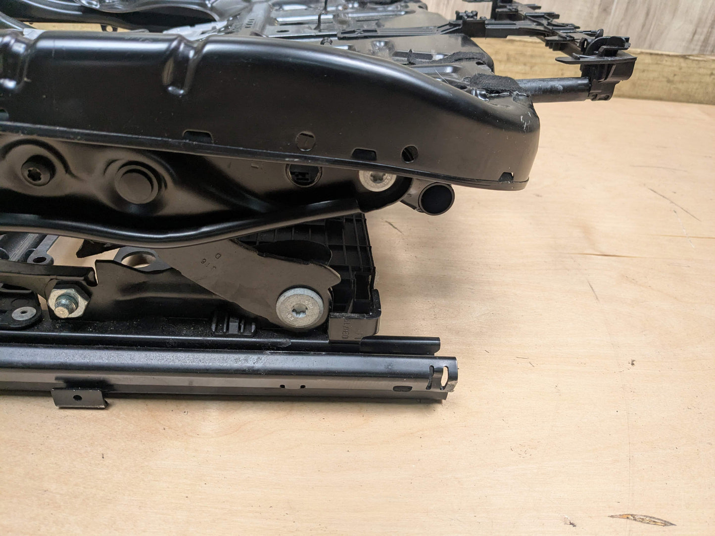 16-22 OEM BMW G12 740 750 Front Left Driver Seat Rail Track Frame w/Motors