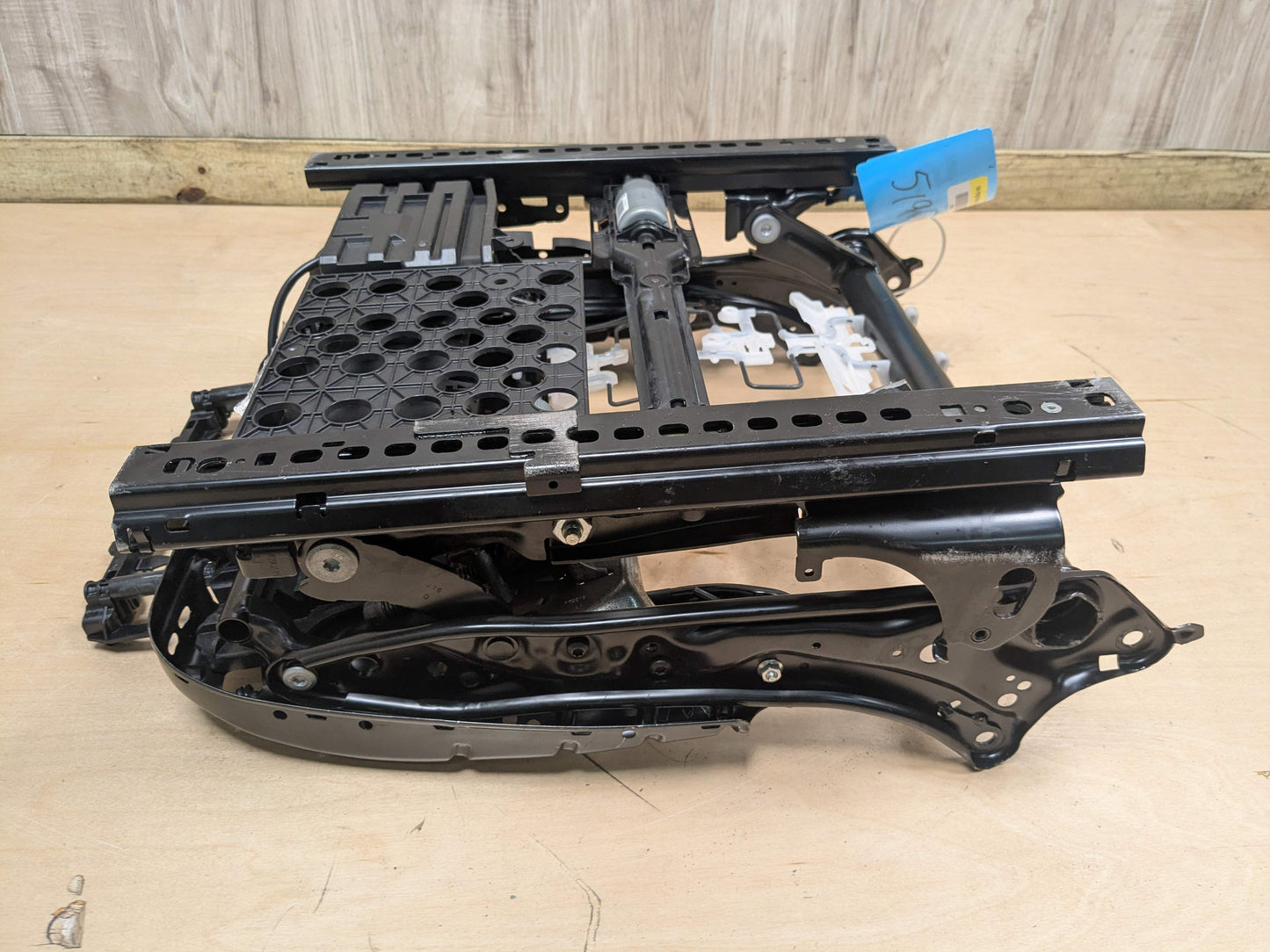16-22 OEM BMW G12 740 750 Front Left Driver Seat Rail Track Frame w/Motors