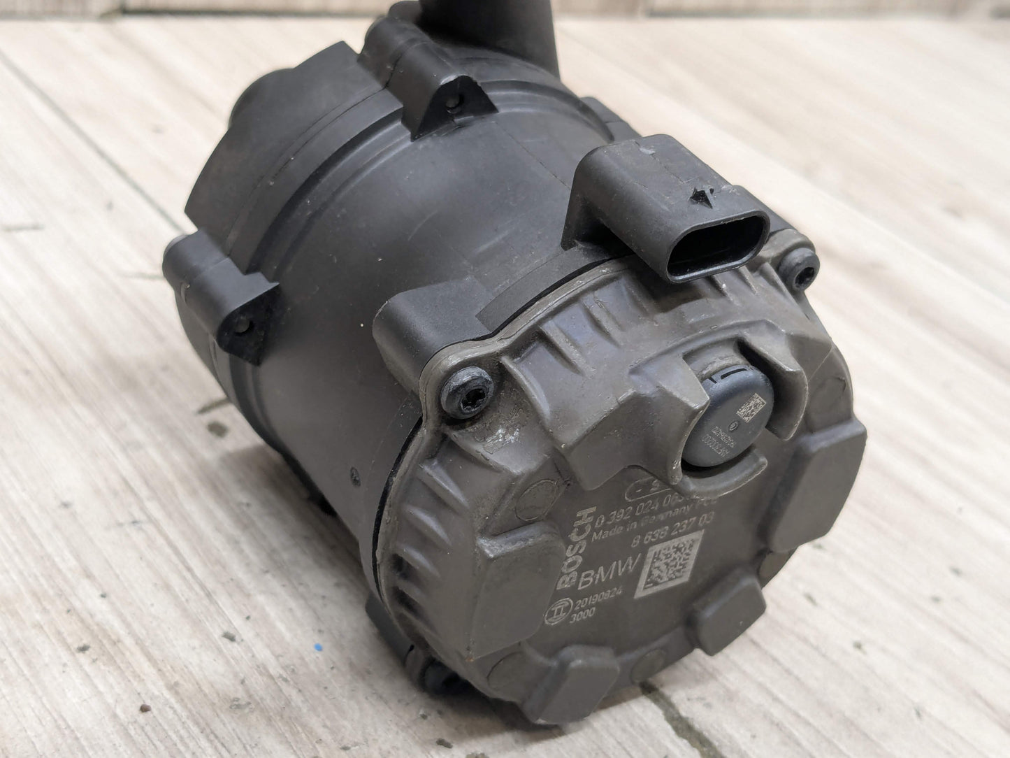OEM BMW F90 G05* G12 G15 G30 M5 Engine Electric Auxiliary Water Coolant Pump