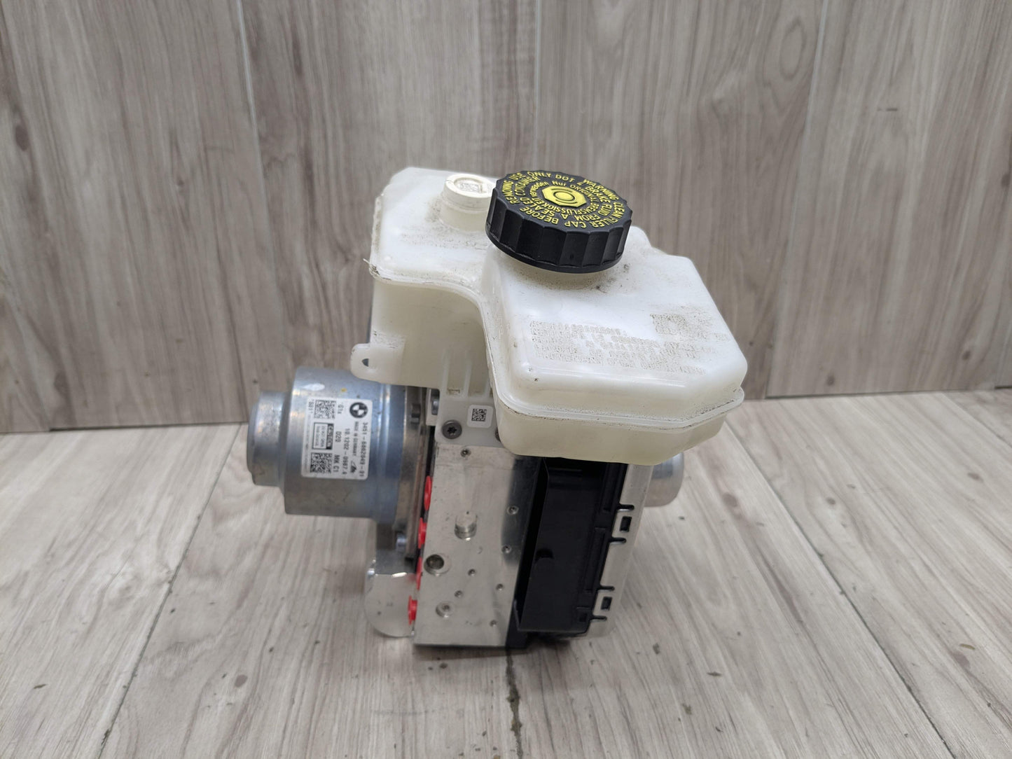OEM BMW G11 G12 G14 G15 G16 ABS Brake Booster Anti Lock Cylinder Pump Assembly