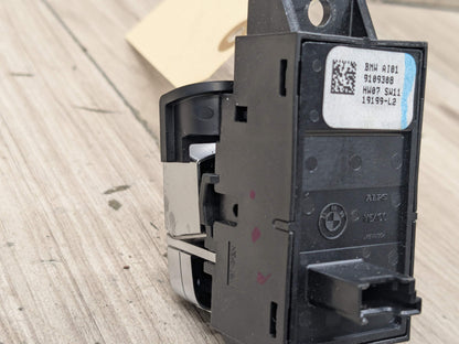16-2 OEM BMW G11 G12 740 750 M760 Parking Brake Auto Hold Switch Trim Cover