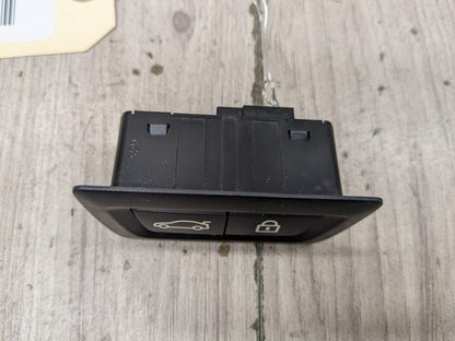OEM BMW F02 F10 F15 F48 F90 G01 G20 G30 G80 X3 Rear Trunk Lid Center Lock Switch